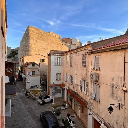 Appartement Spacieux En Face Du Port Кальви Экстерьер фото